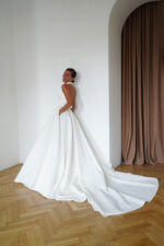 The Reigning Beauty - Image 5