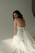 Divine Drape - Image 3