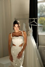 Sexy mermaid wedding dress with side cutouts, modern and elegant design, Mermaid Whisper Photo 04