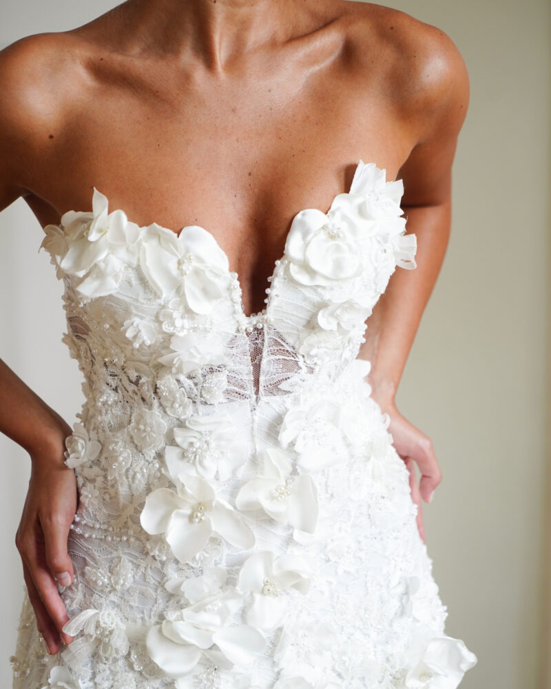 Strapless crystal wedding dress with floral details _ Regal Simplicity Photo 02