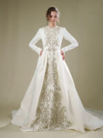 Vintage Lace and Chiffon Wedding Gown Galogrea The Royal Legacy Photo 2