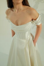 A-Line-Wedding-Dress-Rue-1