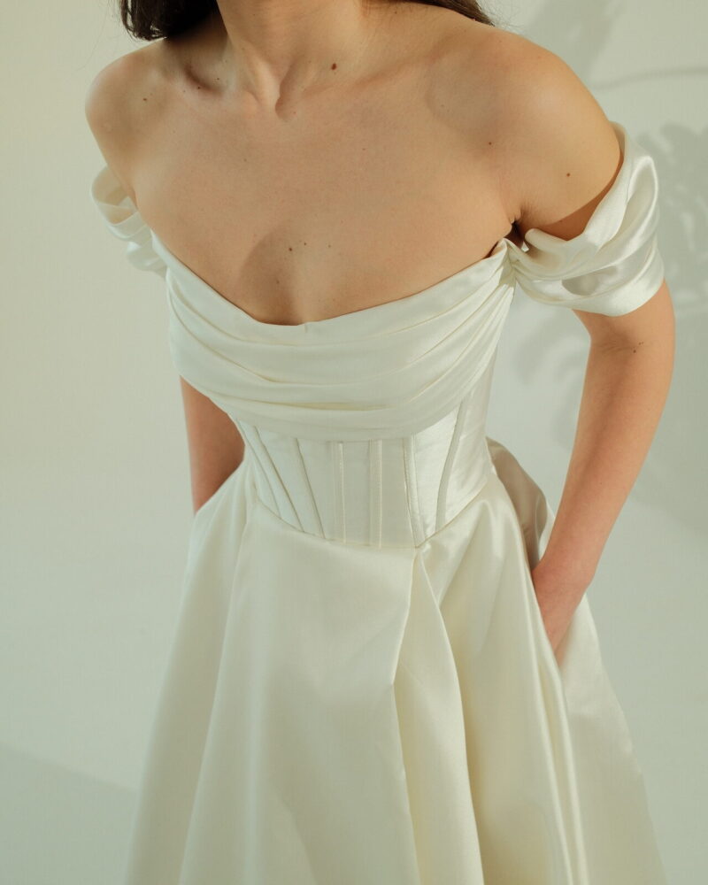 A-Line-Wedding-Dress-Rue-1