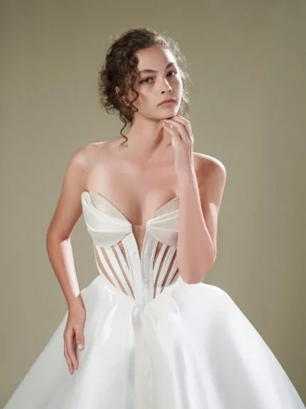 silk ball gown wedding dress Raw Elegance Galogrea photo 3